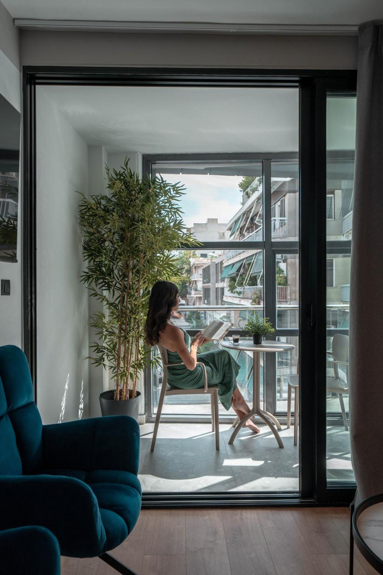 Athesense Suites Aten Exteriör bild