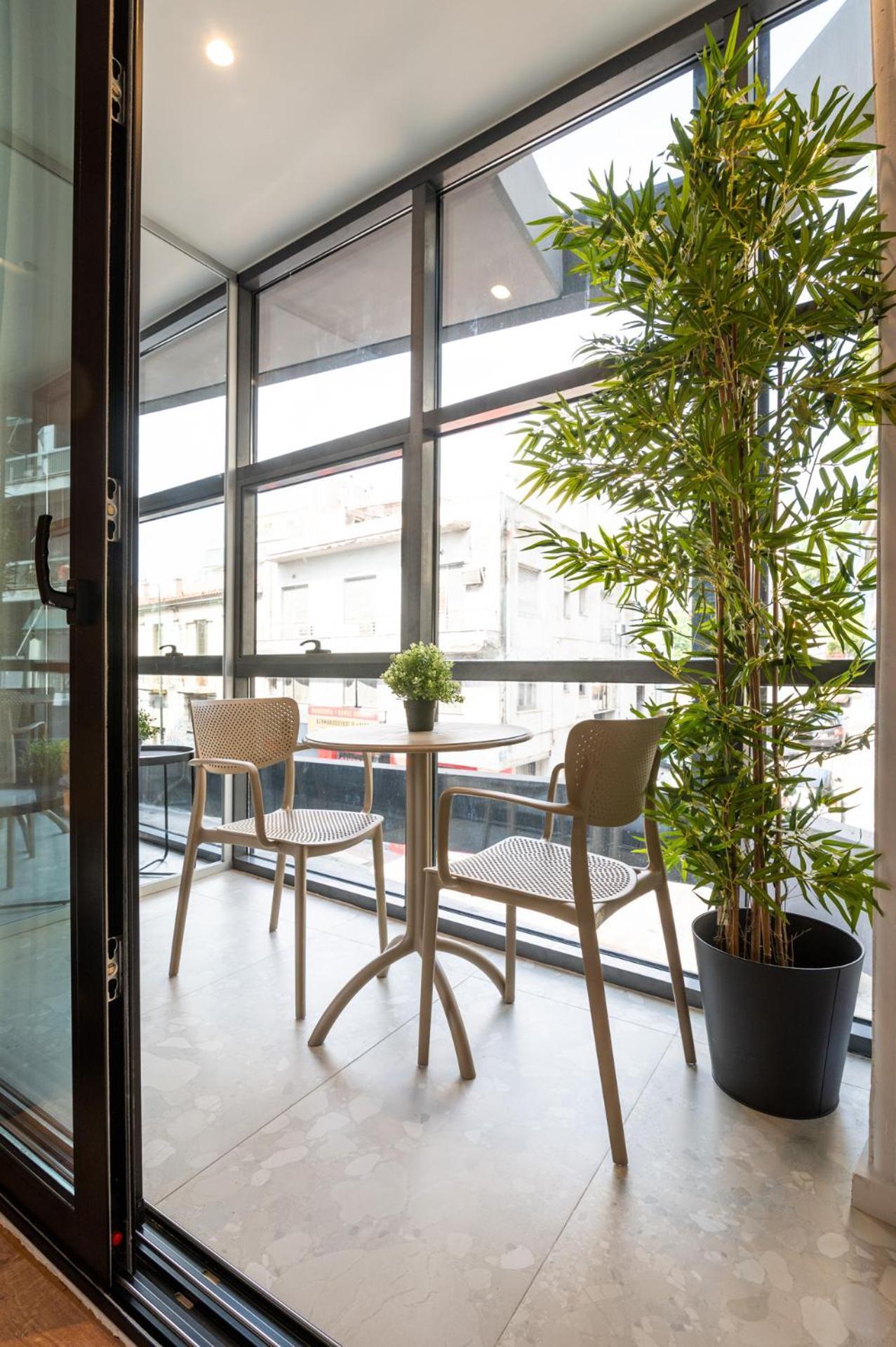 Athesense Suites Aten Exteriör bild